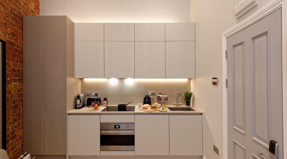The Residen Kensington Aparthotel London Exterior photo